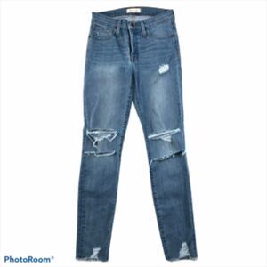 Madewell 9" High Rise Distressed Skinny Jeans